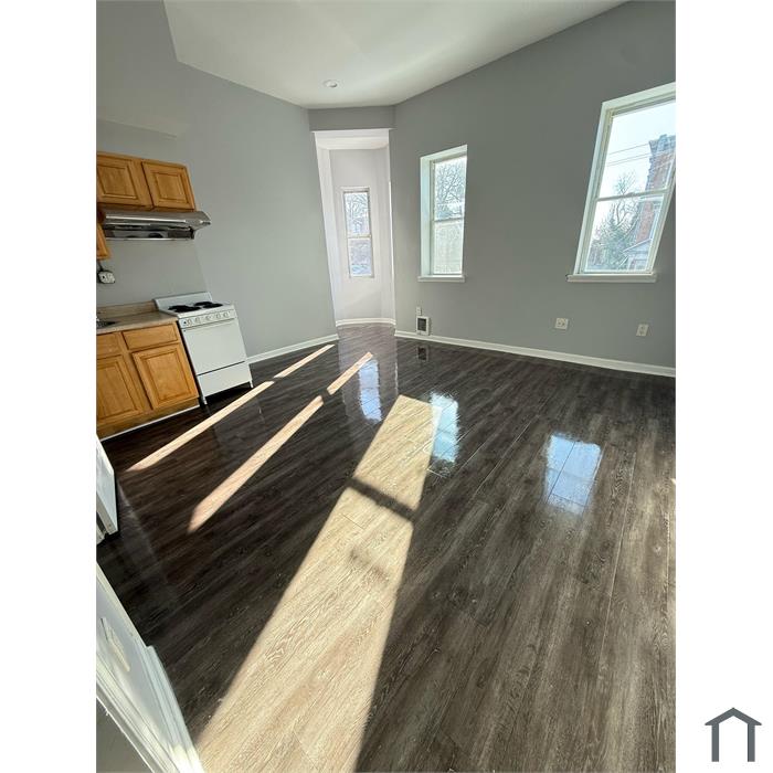 2031 West Ontario Street - 3F